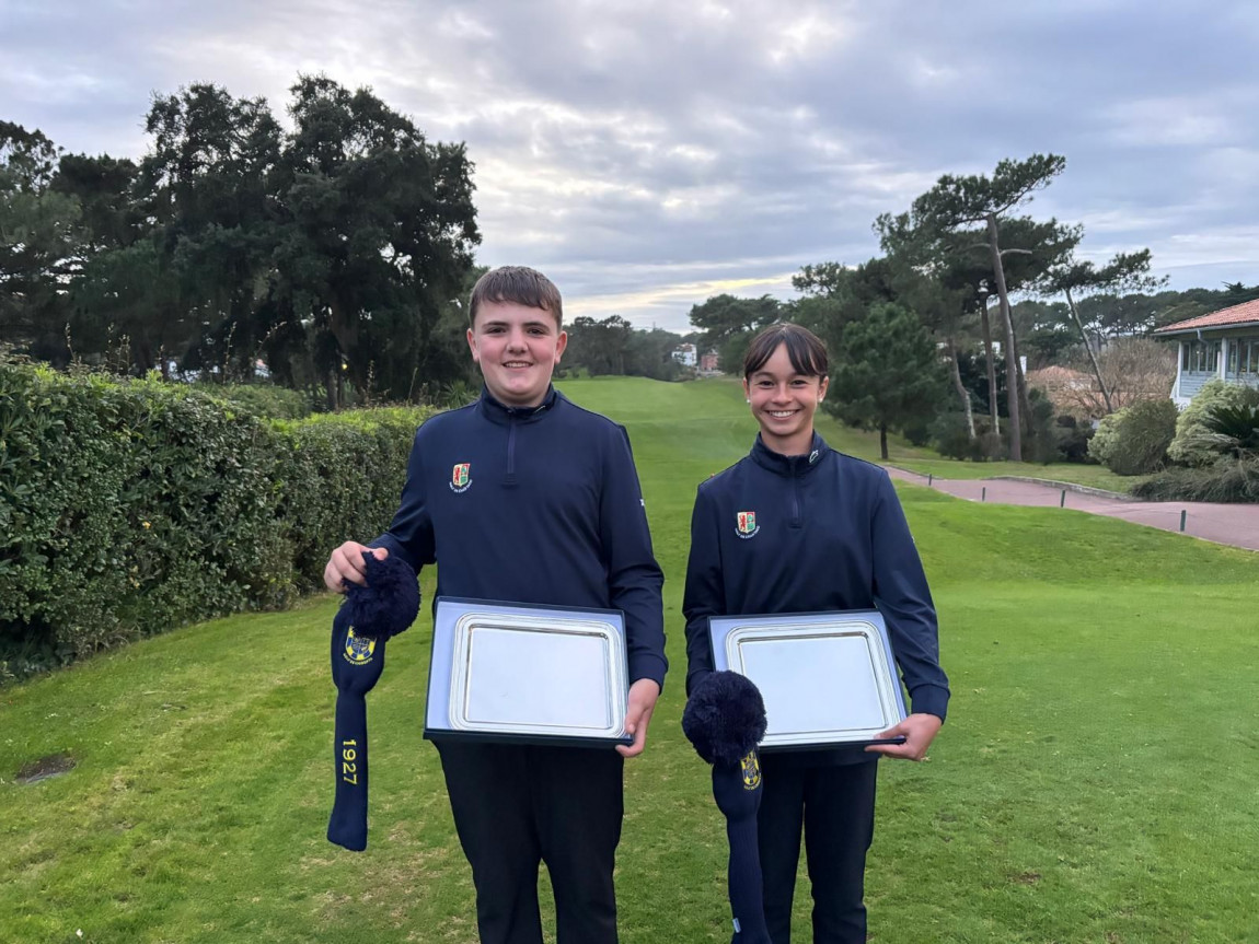 Vainqueurs du Grand Prix U14 de Chiberta - Julen Ortiz (Golf de Chantaco, 144 : 72-72) & Amaia Chaffenet (Golf de Chantaco, 152 : 78-74)